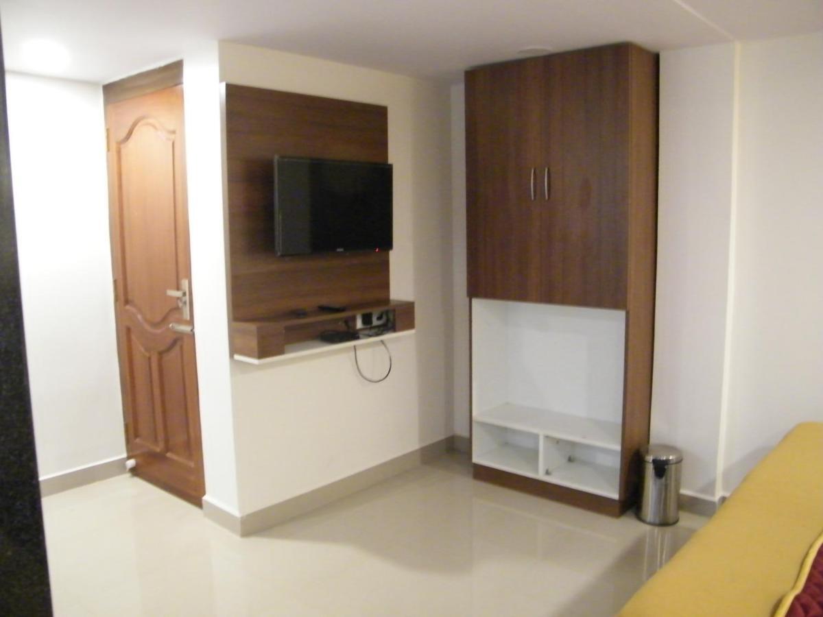 The White House Residency Hotel Chennai Luaran gambar