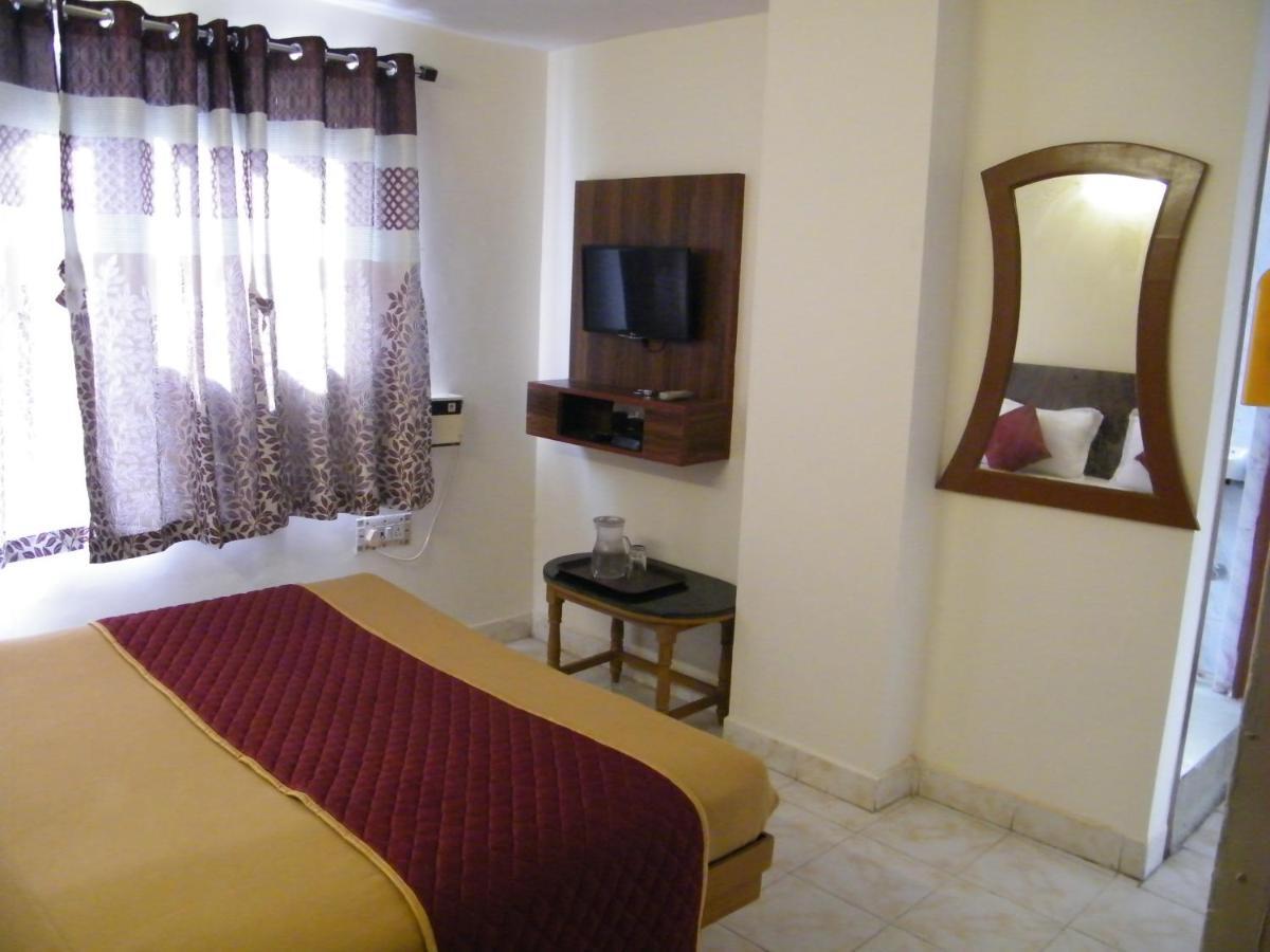 The White House Residency Hotel Chennai Luaran gambar