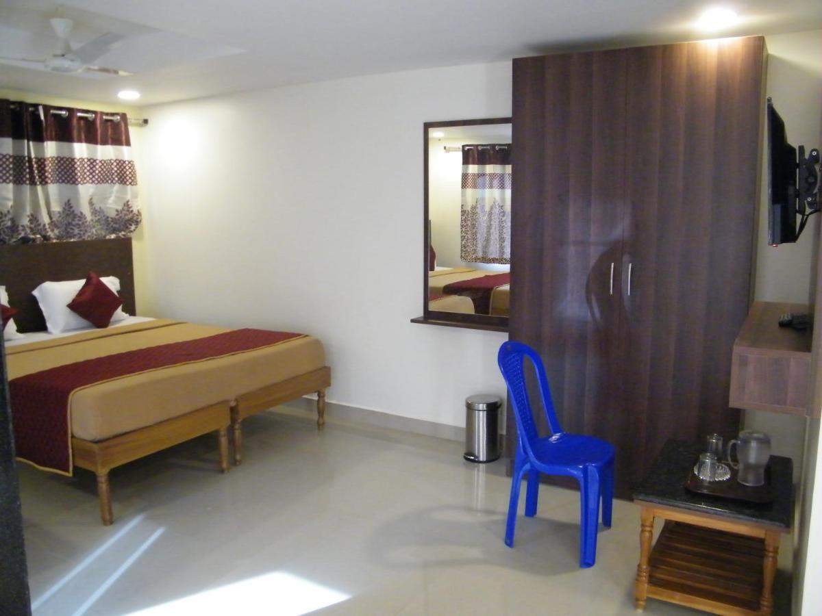 The White House Residency Hotel Chennai Luaran gambar
