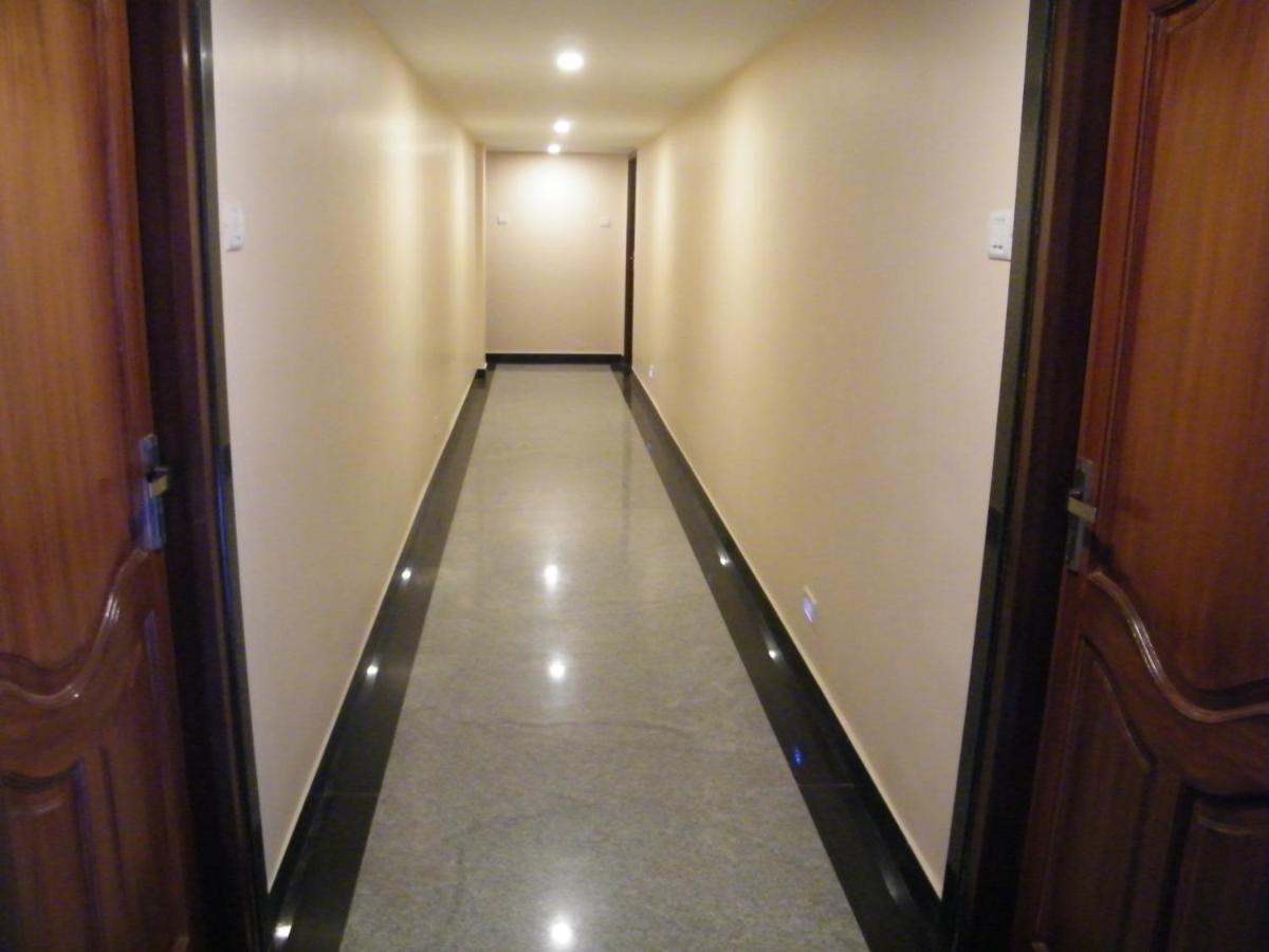 The White House Residency Hotel Chennai Luaran gambar