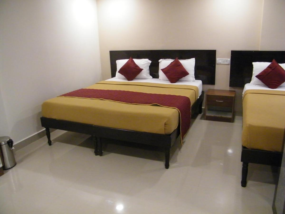 The White House Residency Hotel Chennai Luaran gambar